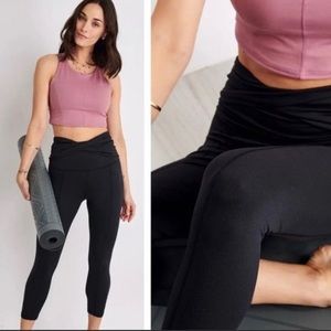 FREE PEOPLE • hang ten cropped leggings